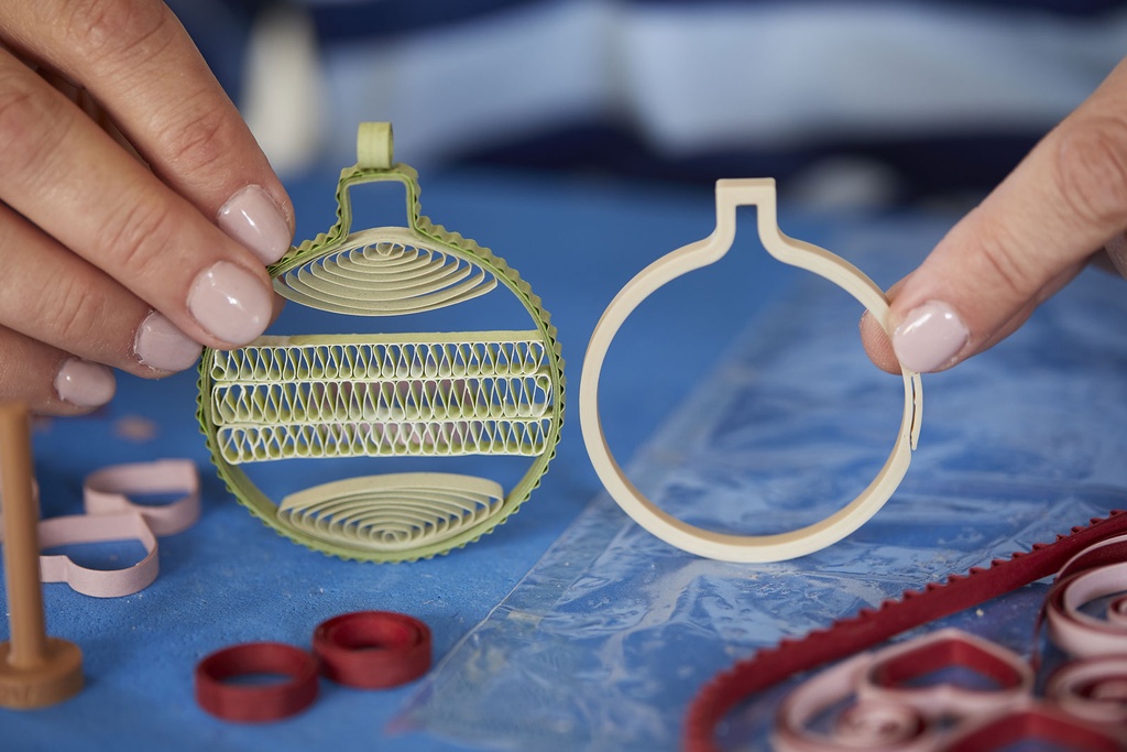 Julekugle med lille hjerte